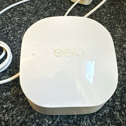 Eero wifi router white - 6,